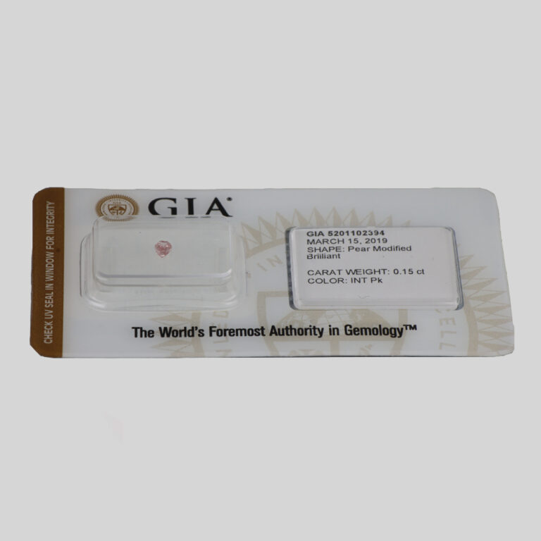Lot 37 0.15 ct pear